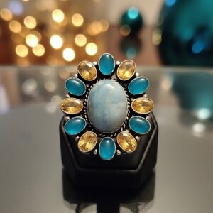 Elegant Blue and Yellow Stone Ring Size 6.5